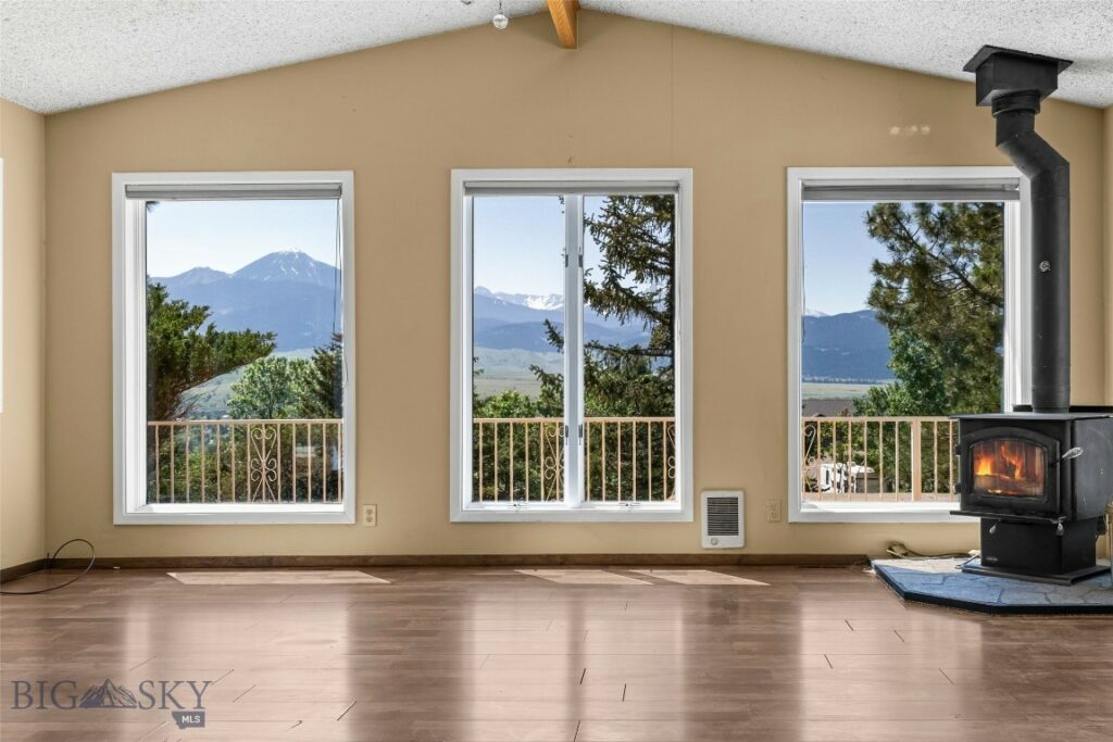 630 N D and N D St Street, Livingston MT 59047
