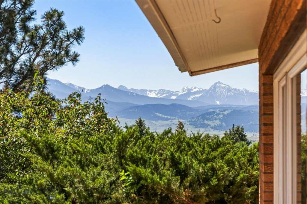 630 N D and N D St Street, Livingston MT 59047