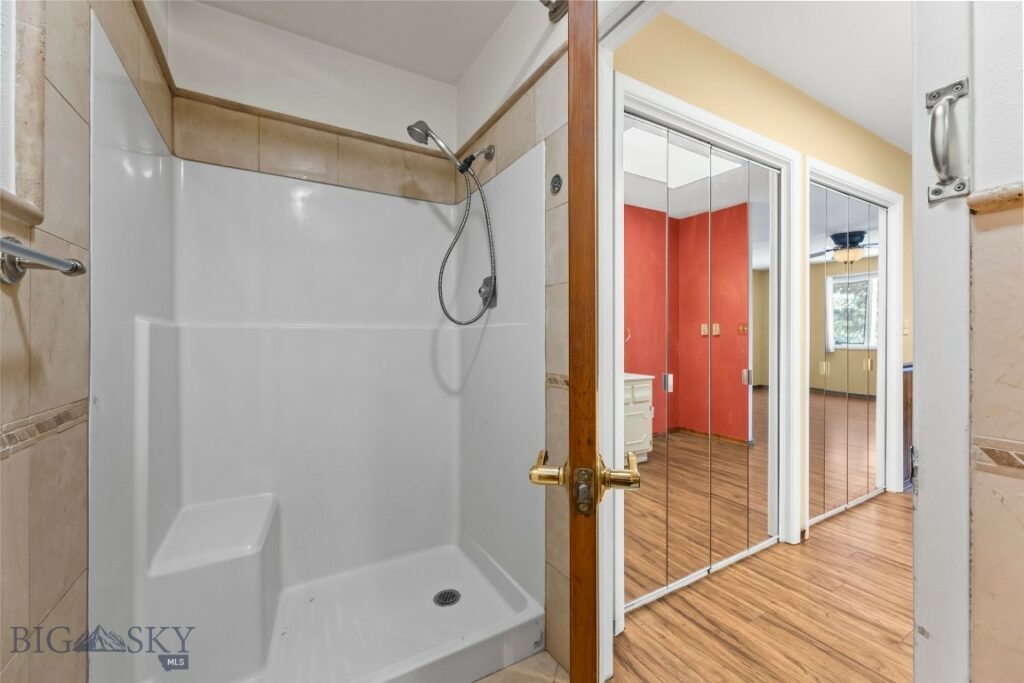 630 N D and N D St Street, Livingston MT 59047