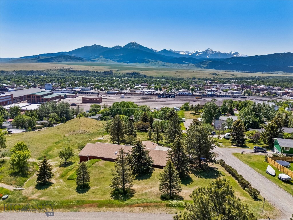 630 N D and N D St Street, Livingston MT 59047