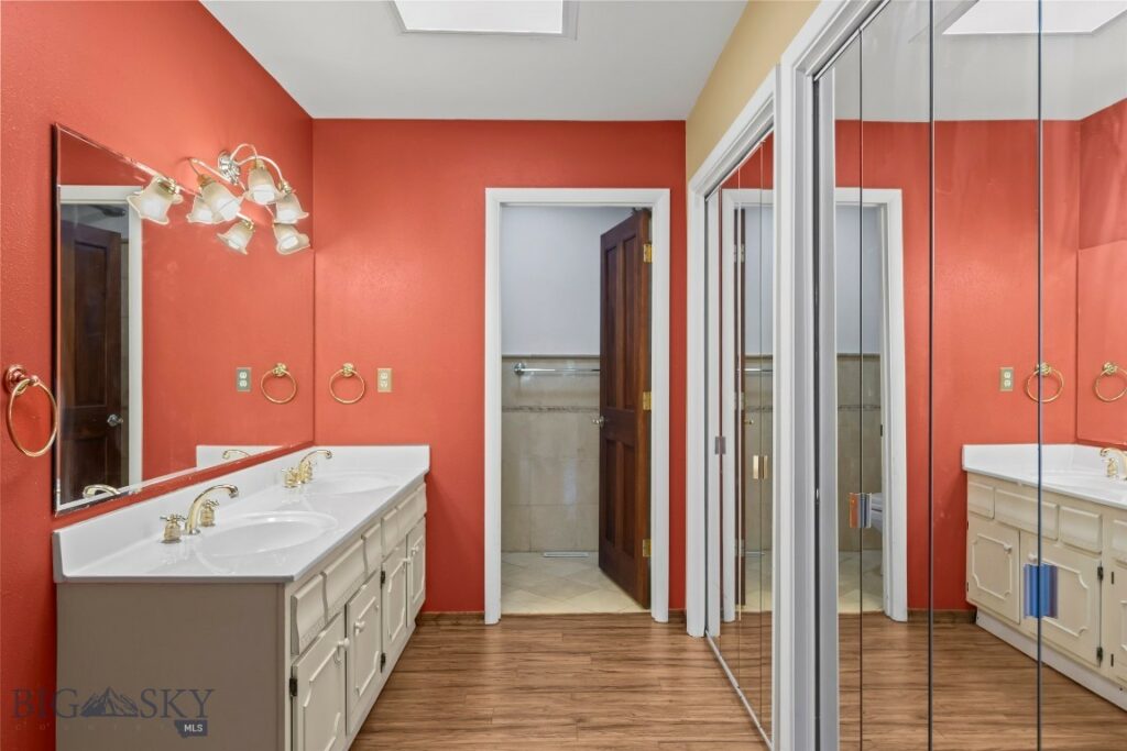 630 N D Street, Livingston MT 59047