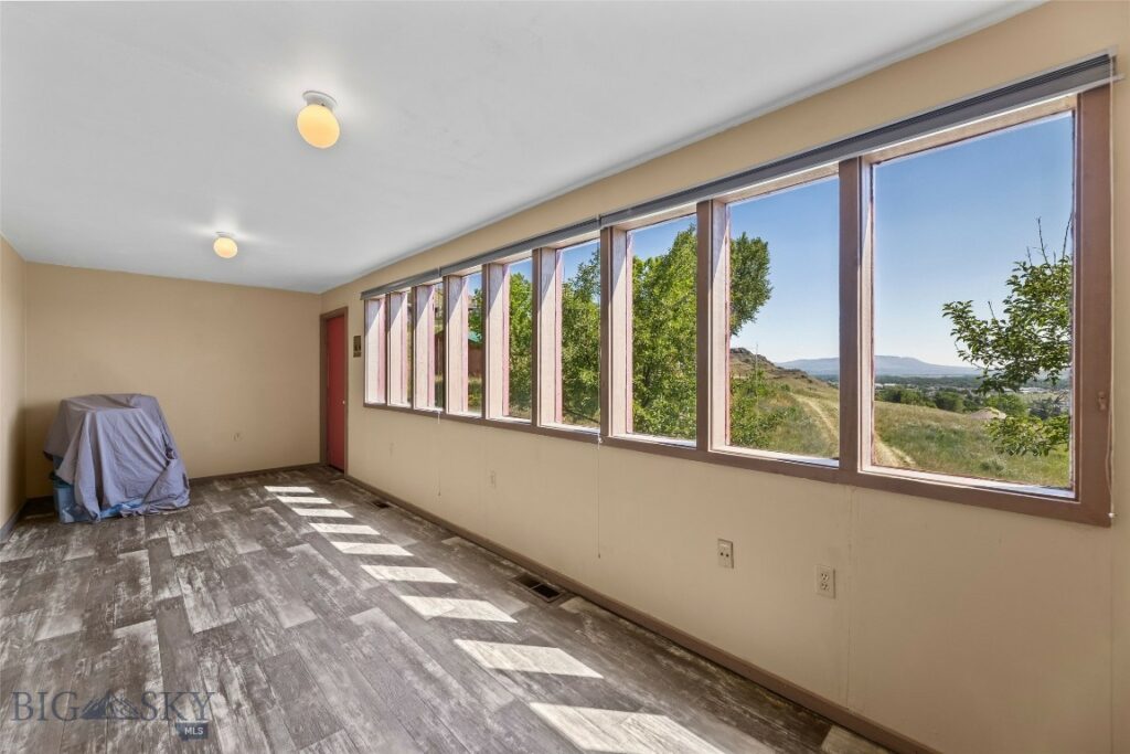 630 N D Street, Livingston MT 59047