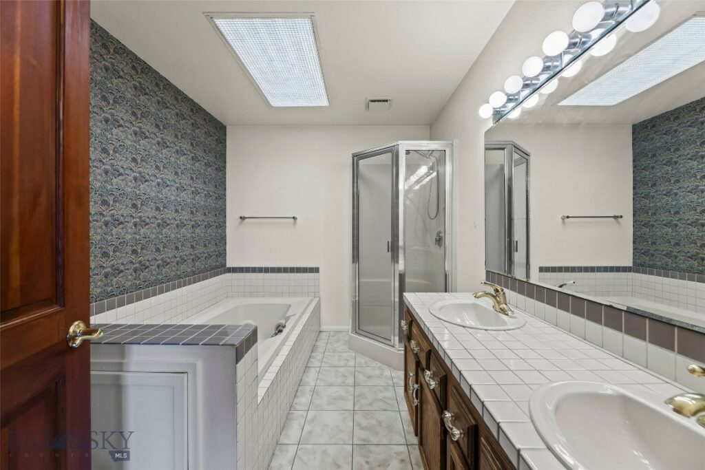 630 N D Street, Livingston MT 59047