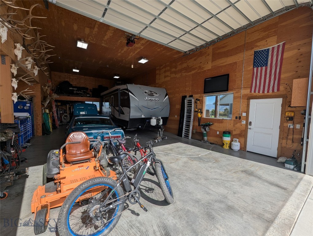 632 Stewart Loop, Bozeman MT 59718