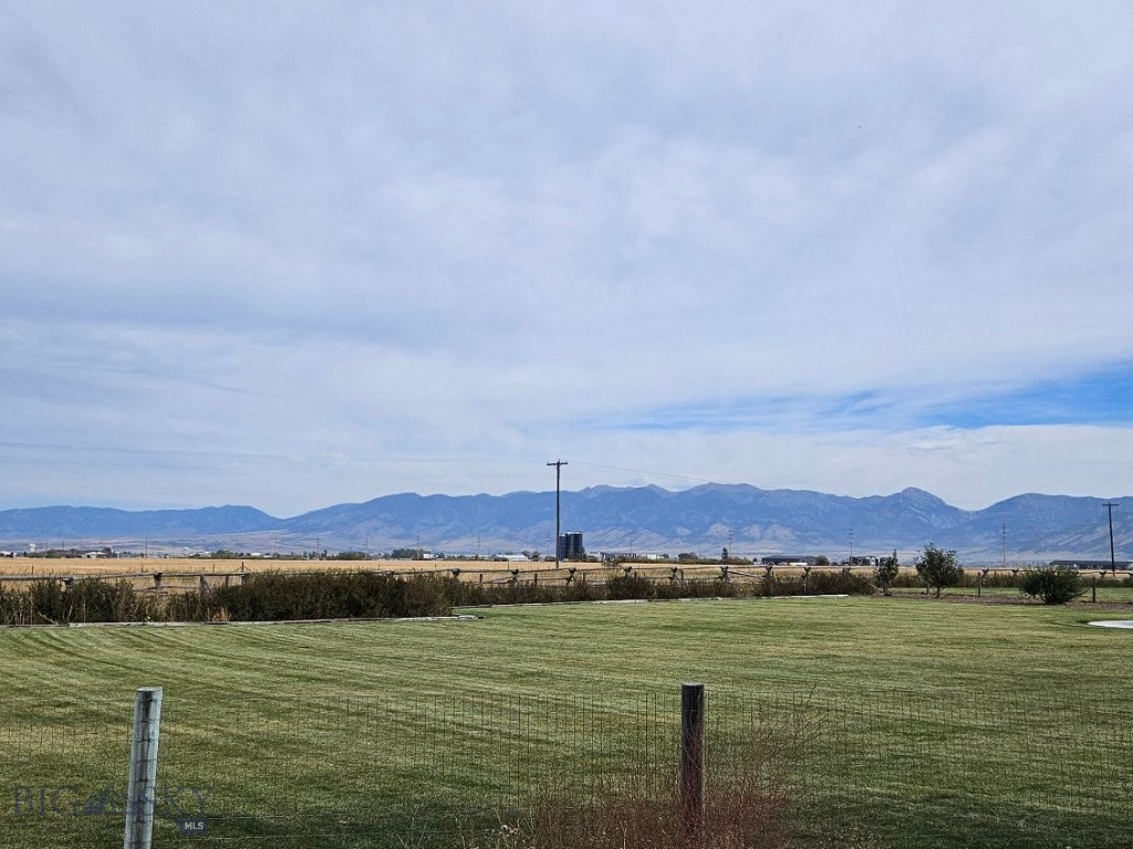 632 Stewart Loop, Bozeman MT 59718