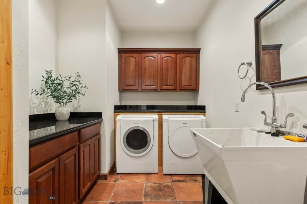 64 Shandalyn Lane, Bozeman MT 59718