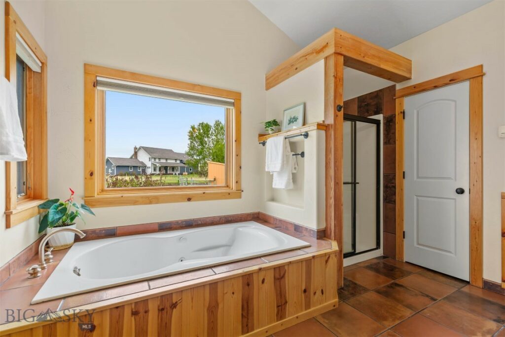 64 Shandalyn Lane, Bozeman MT 59718