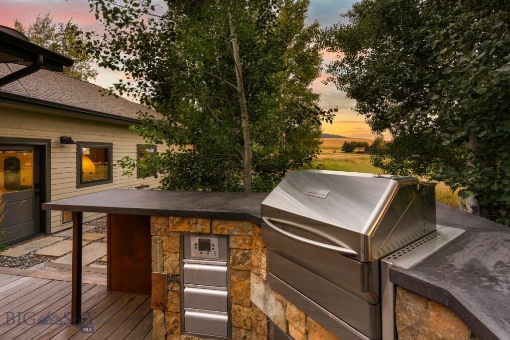 65 Triple Tree Lane, Bozeman MT 59715