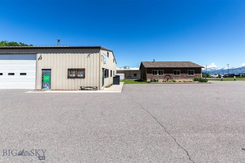 6555 Tawny Brown Lane, Bozeman MT 59718