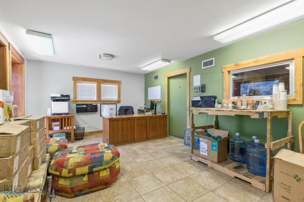 6555 Tawny Brown Lane, Bozeman MT 59718