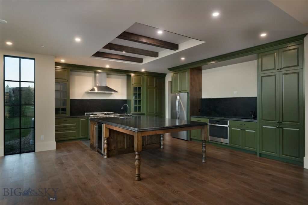 657 Hyalite View Drive, Bozeman MT 59718