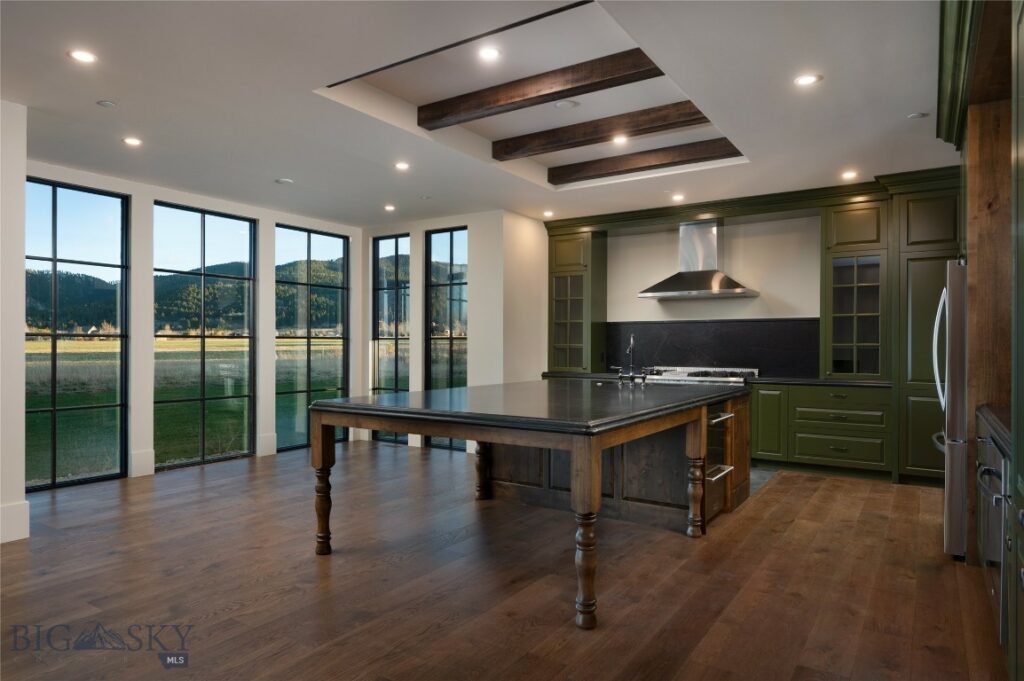 657 Hyalite View Drive, Bozeman MT 59718