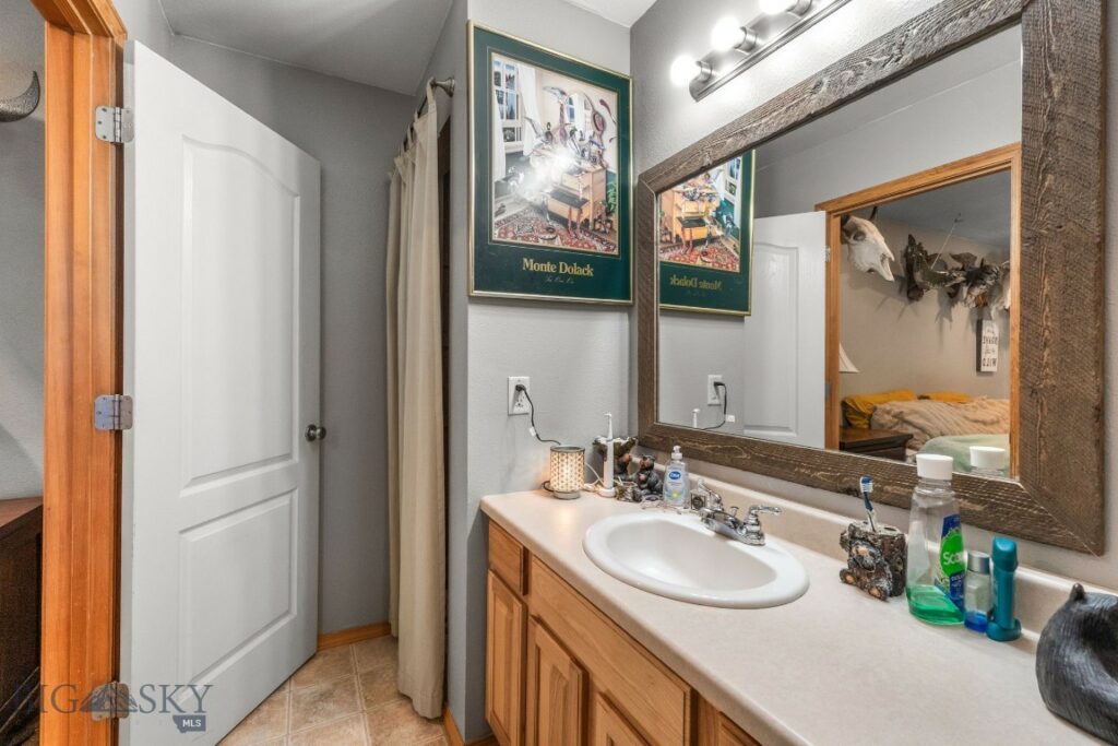 659 Green Tree Drive, Belgrade MT 59714