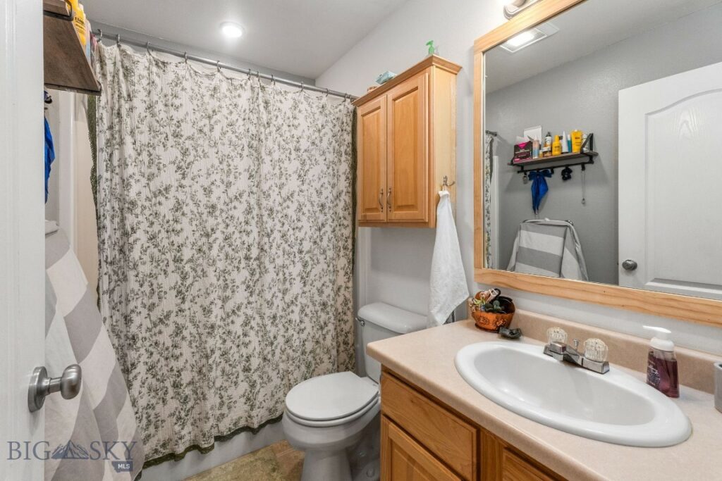 659 Green Tree Drive, Belgrade MT 59714
