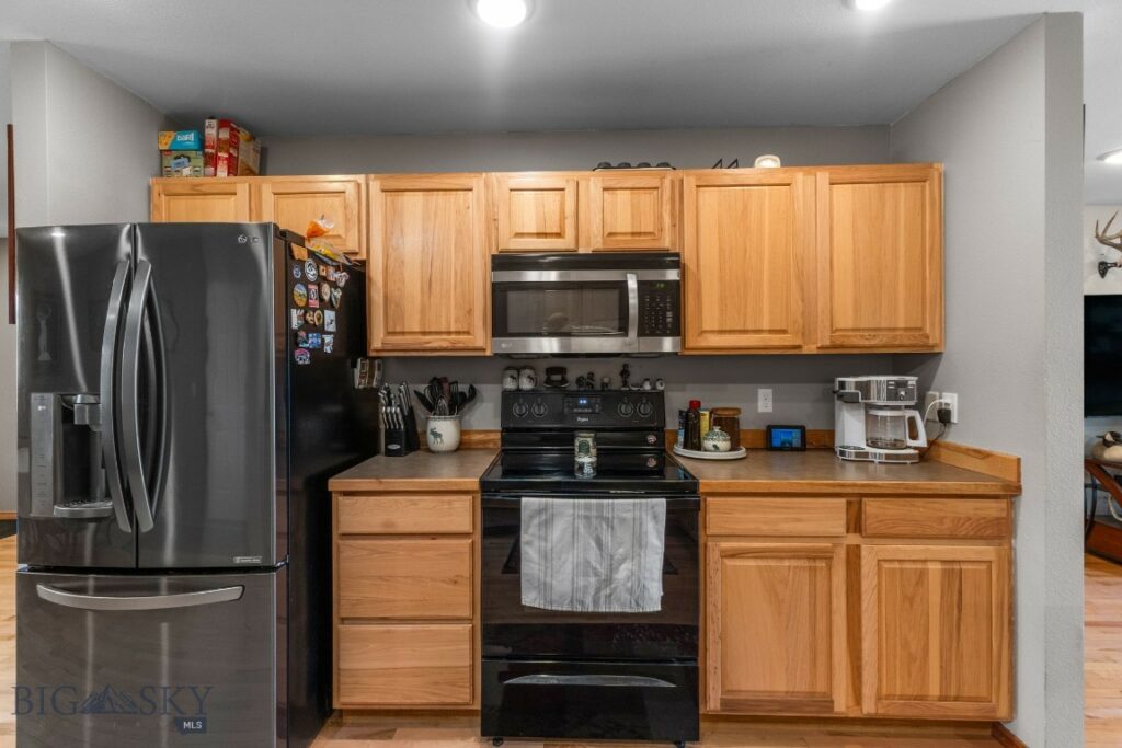 659 Green Tree Drive, Belgrade MT 59714