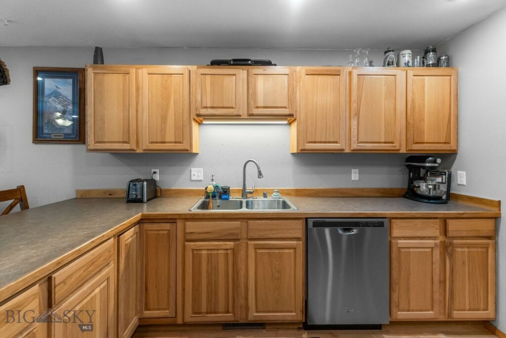 659 Green Tree Drive, Belgrade MT 59714
