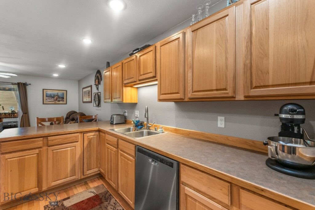 659 Green Tree Drive, Belgrade MT 59714
