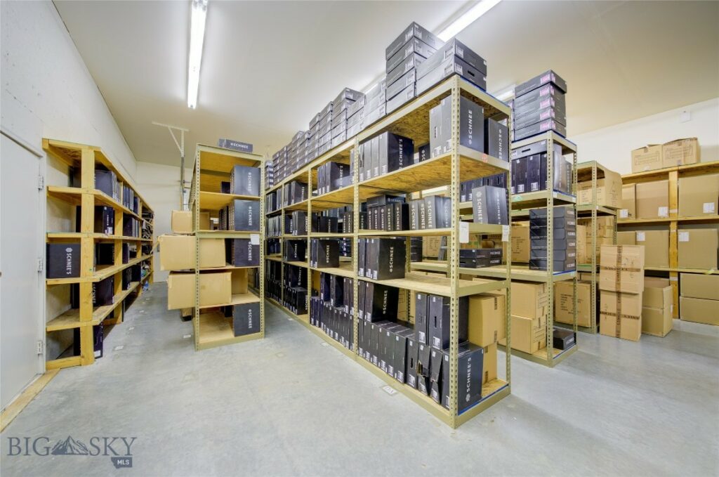 6597 Falcon Lane, Bozeman MT 59718