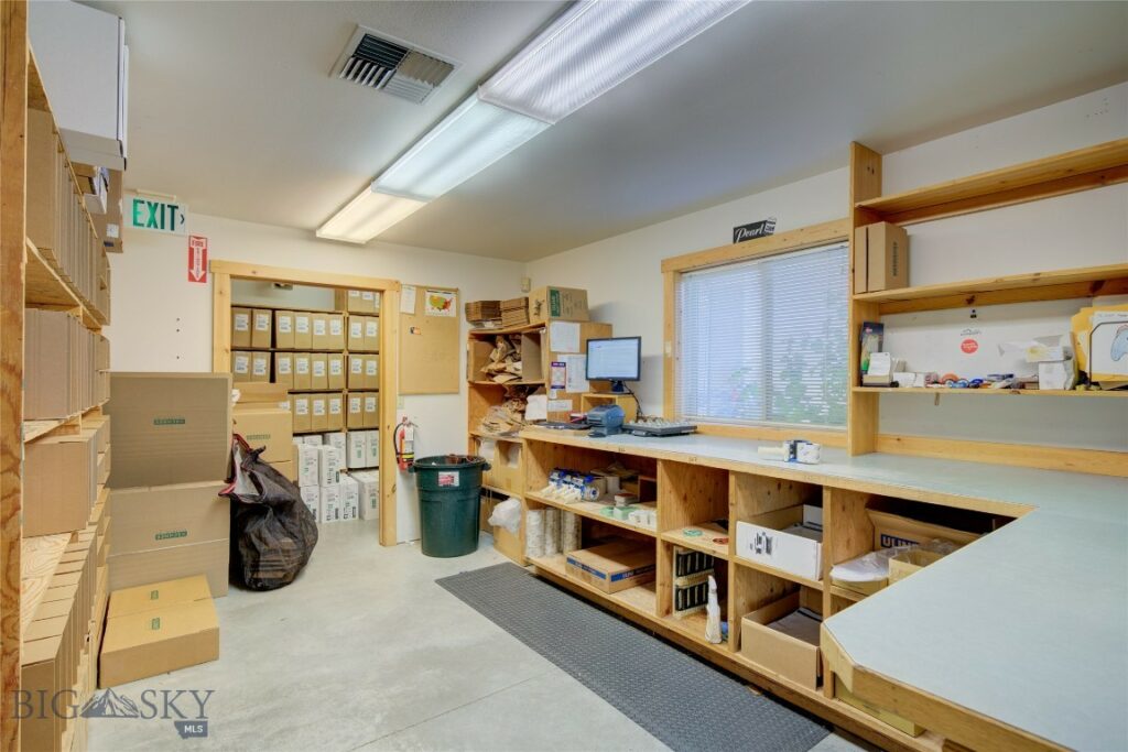 6597 Falcon Lane, Bozeman MT 59718