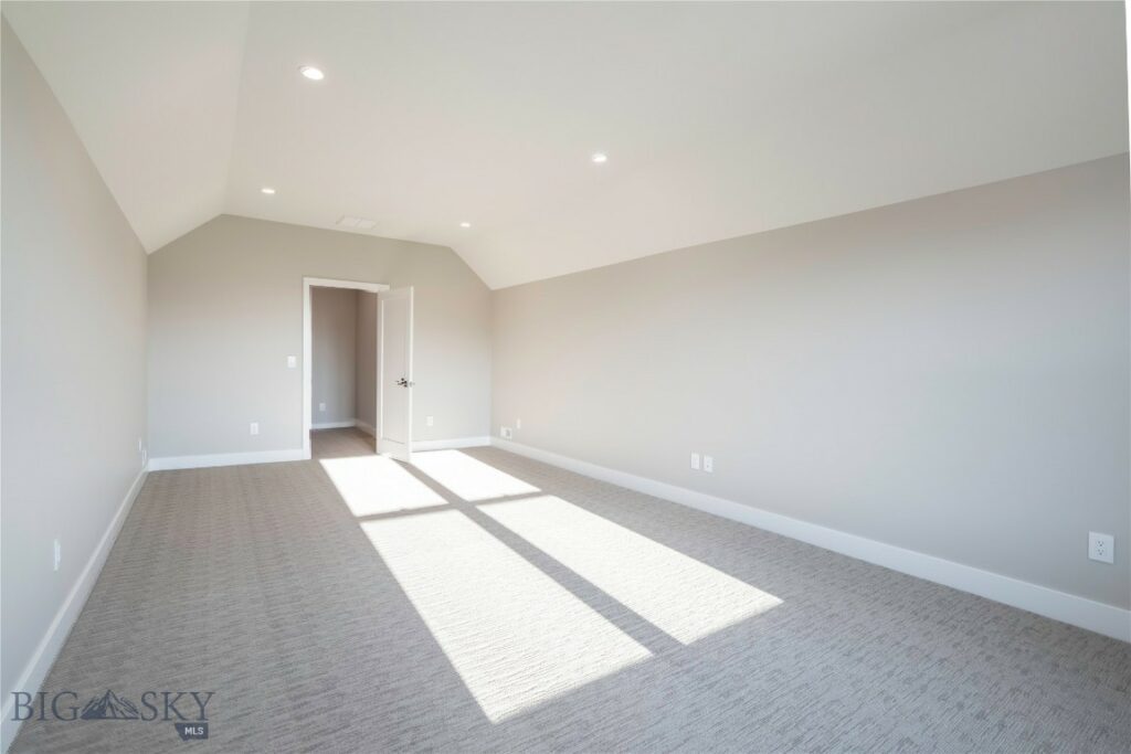 67 Creekbank Loop, Bozeman MT 59718