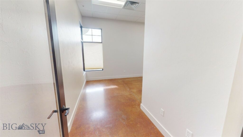 67 Village Drive, Belgrade MT 59714