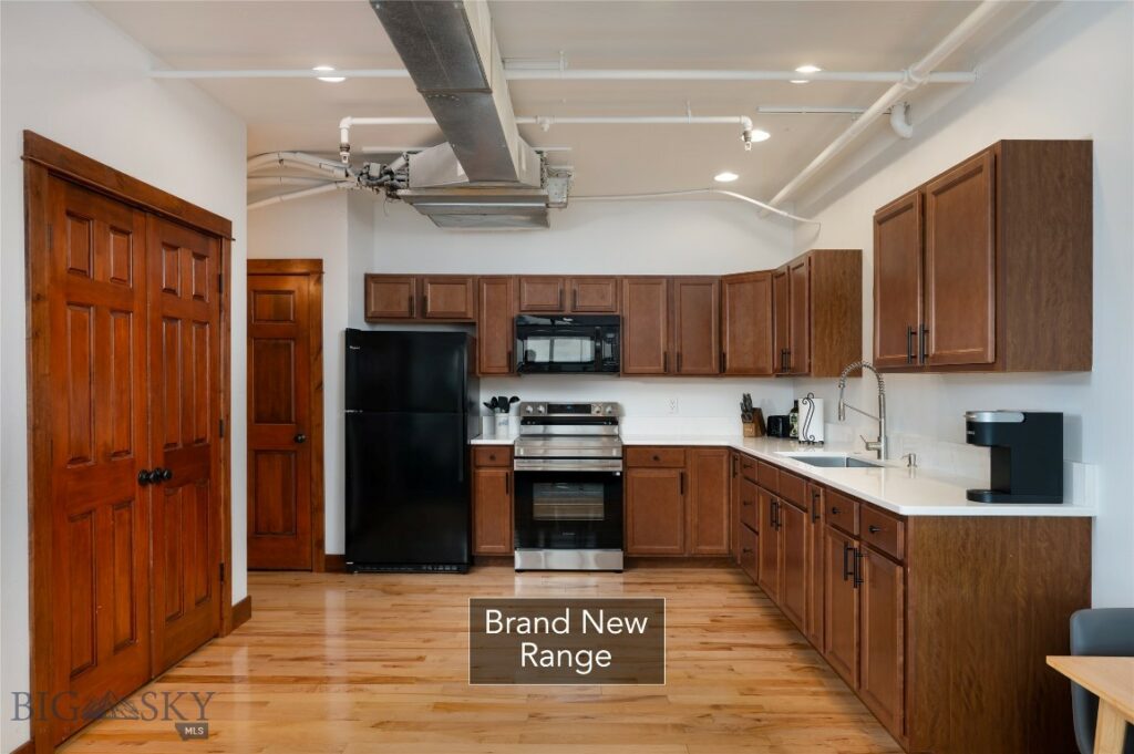 67 Village Drive, Belgrade MT 59714