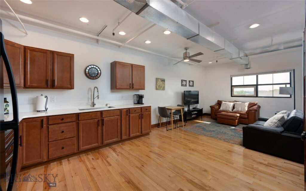 67 Village Drive, Belgrade MT 59714