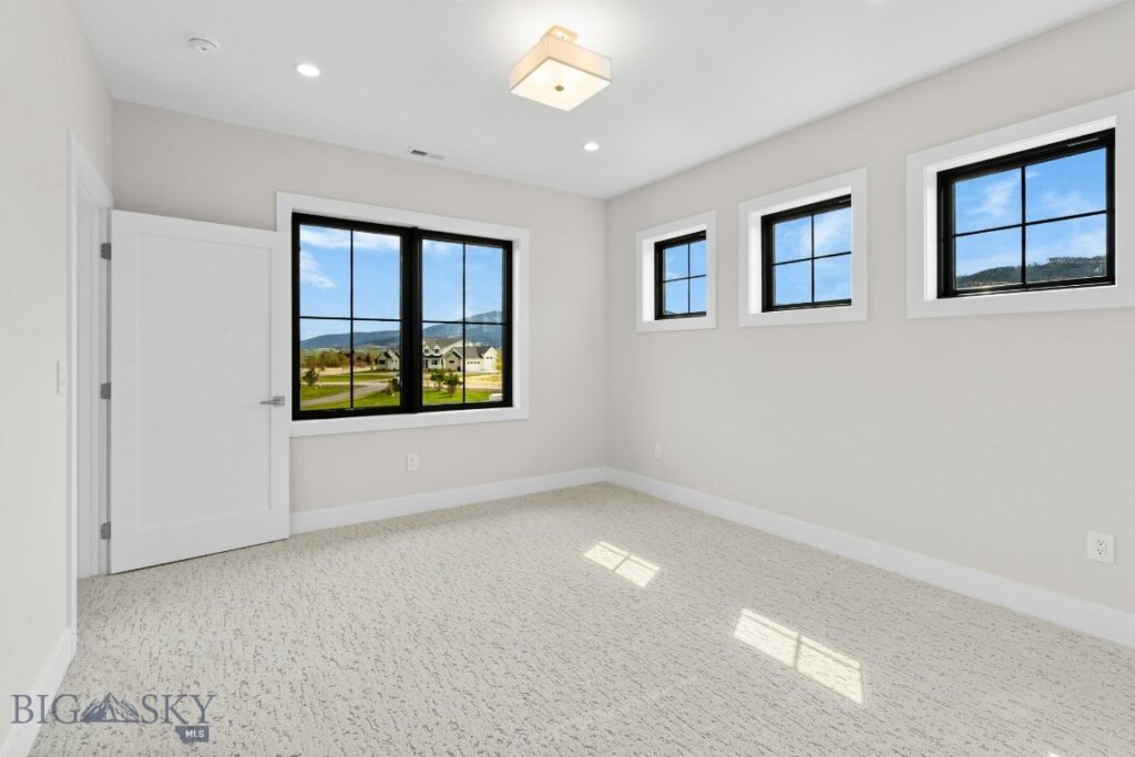 678 Clancy Way, Bozeman MT 59718