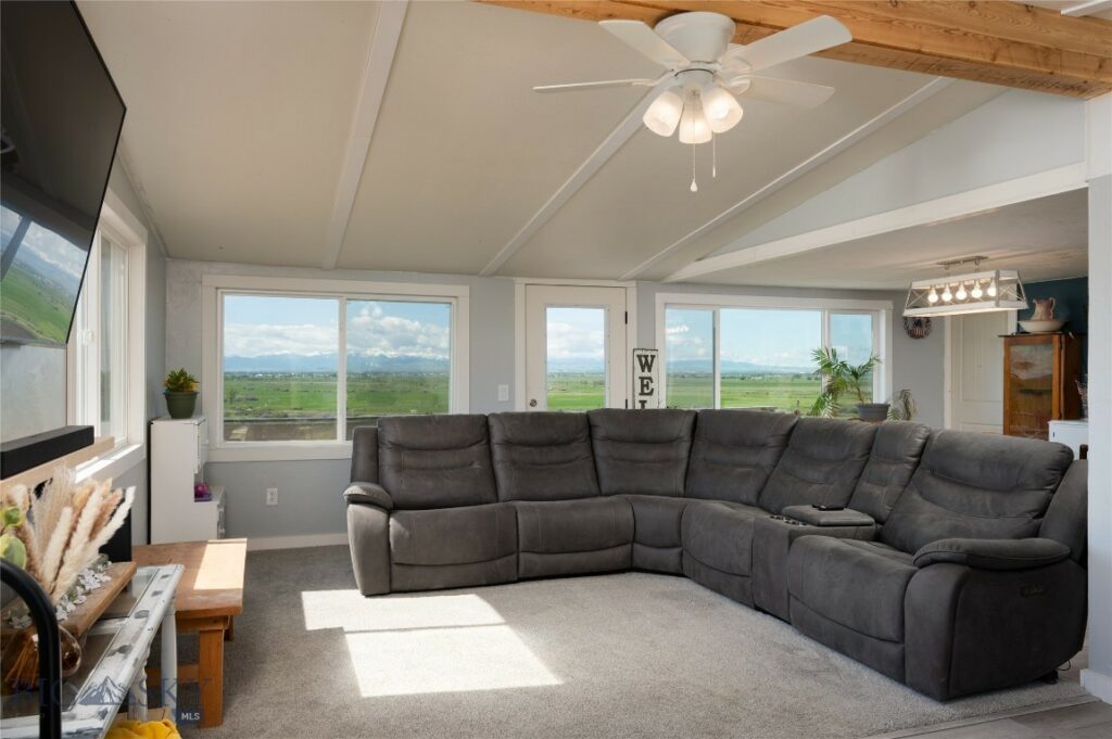 6860 Fulbright Road, Belgrade MT 59714
