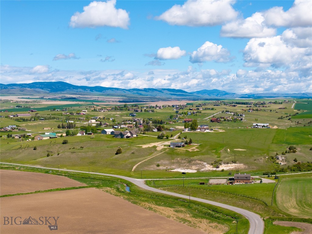 6860 Fulbright Road, Belgrade MT 59714