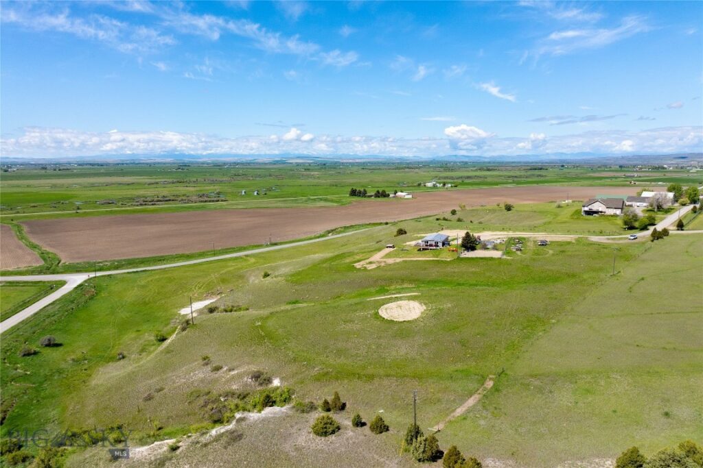 6860 Fulbright Road, Belgrade MT 59714