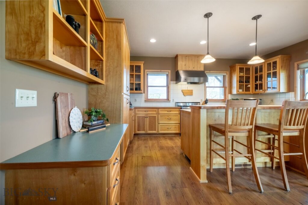 6866 and 6868 Sherman Drive, Belgrade MT 59714