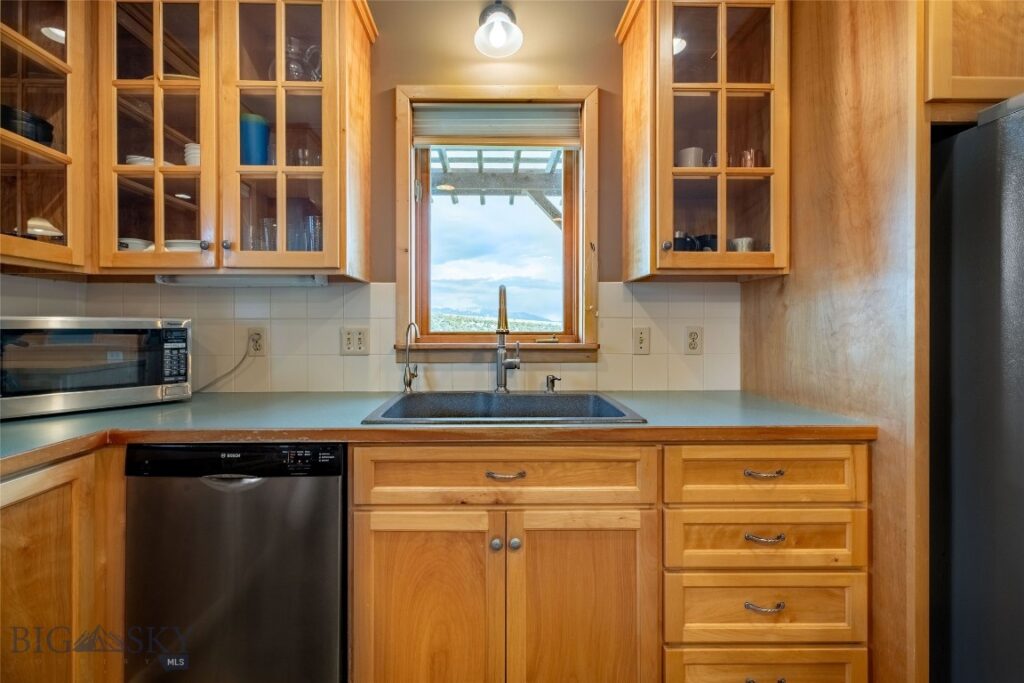 6866 and 6868 Sherman Drive, Belgrade MT 59714
