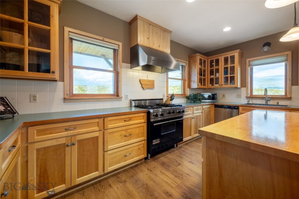 6866 and 6868 Sherman Drive, Belgrade MT 59714