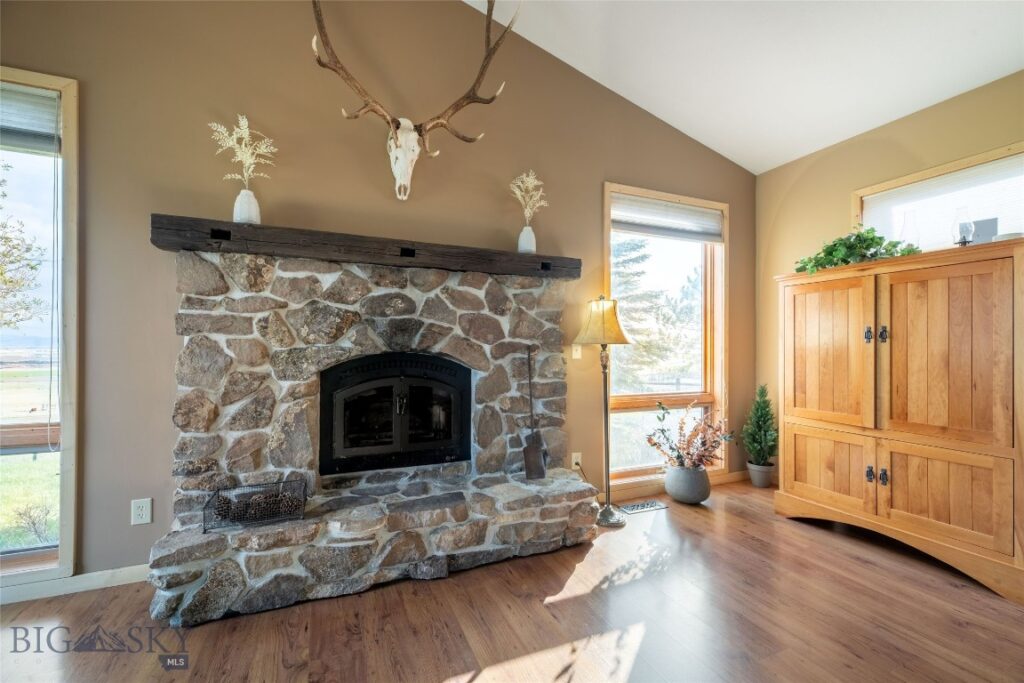 6866 and 6868 Sherman Drive, Belgrade MT 59714