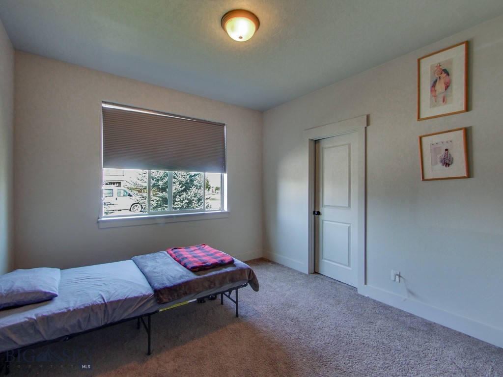 693 Cameron, Bozeman MT 59718