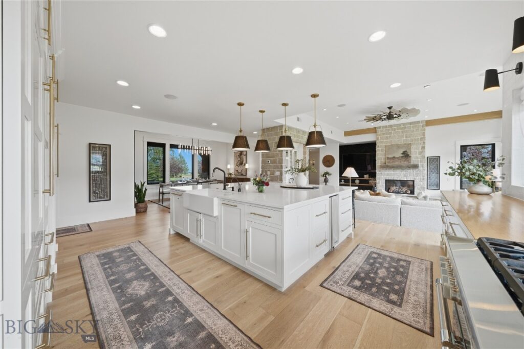 696 Belle Creek Road, Belgrade MT 59714