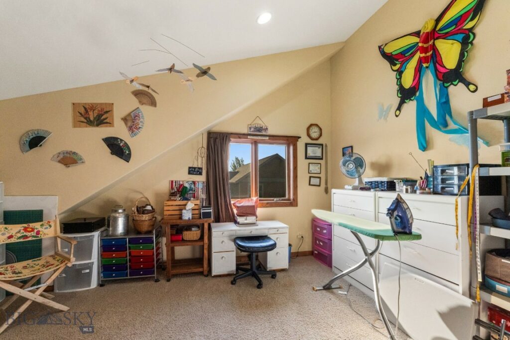 702 Nebula Street, Livingston MT 59047