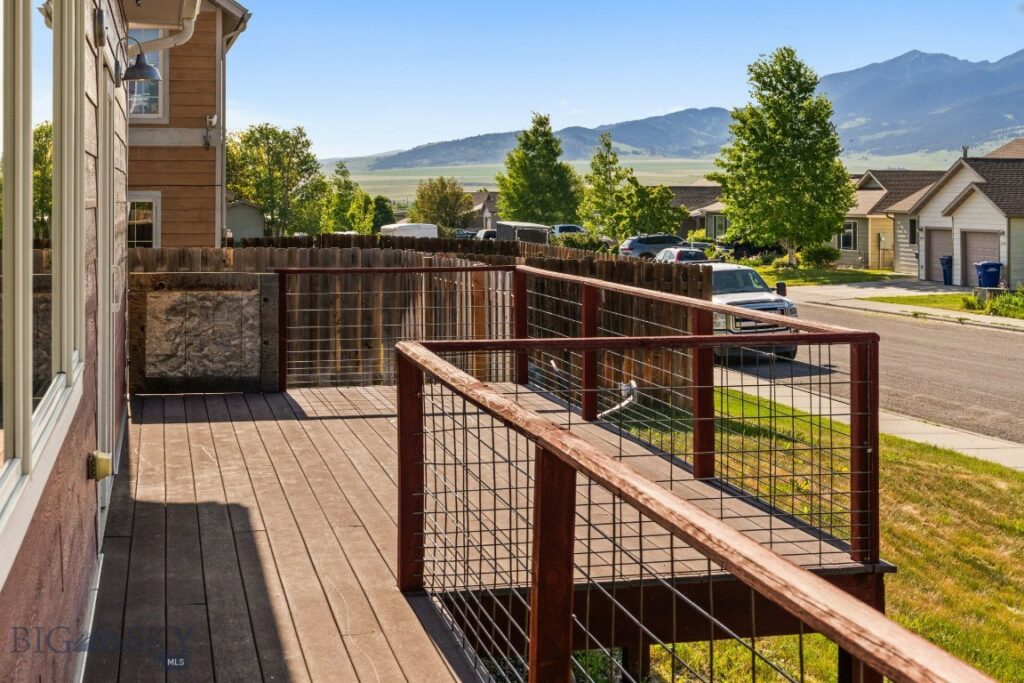 702 Nebula Street, Livingston MT 59047