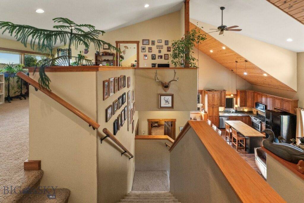702 Nebula Street, Livingston MT 59047