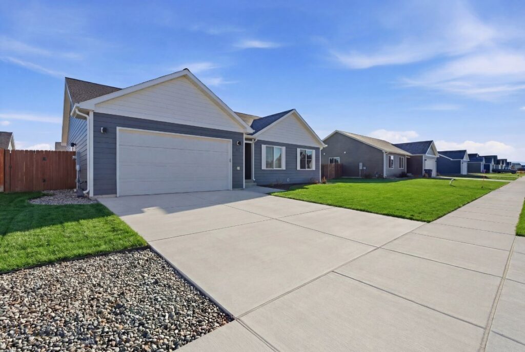 702 Snow Ghost, Belgrade MT 59714