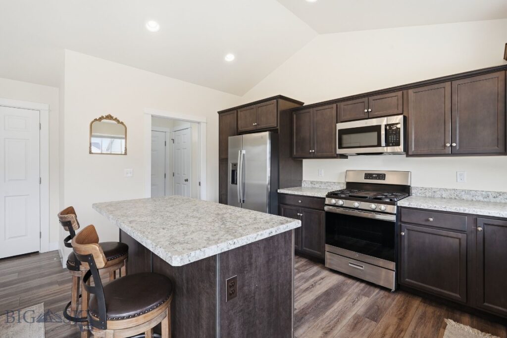 702 Snow Ghost, Belgrade MT 59714