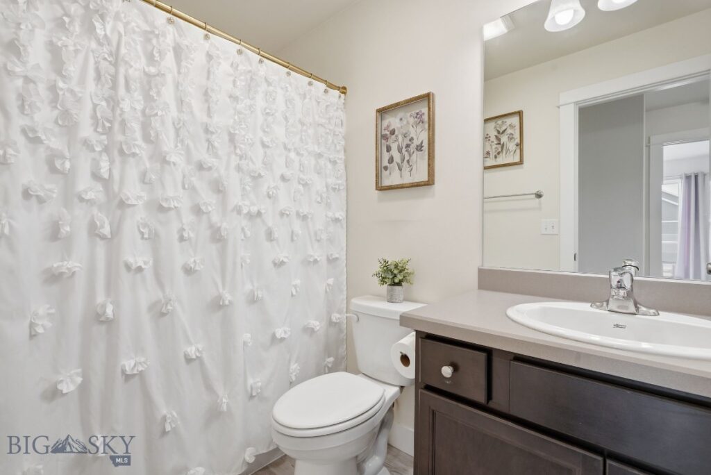 702 Snow Ghost, Belgrade MT 59714