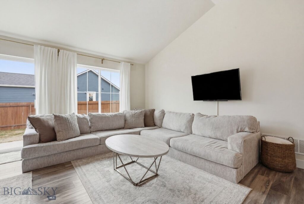 702 Snow Ghost, Belgrade MT 59714