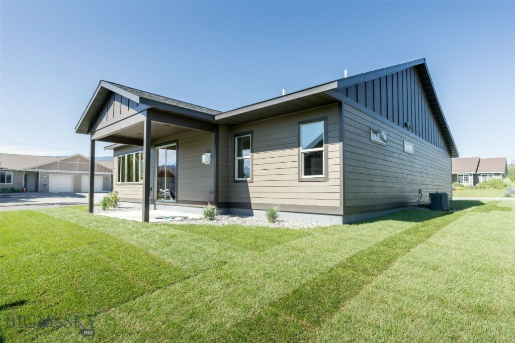 702 Pleiades, Livingston MT 59047