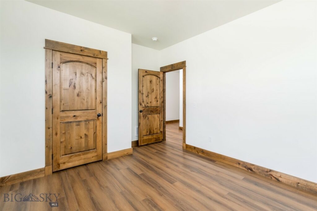 702 Quasar Lane, Livingston MT 59047