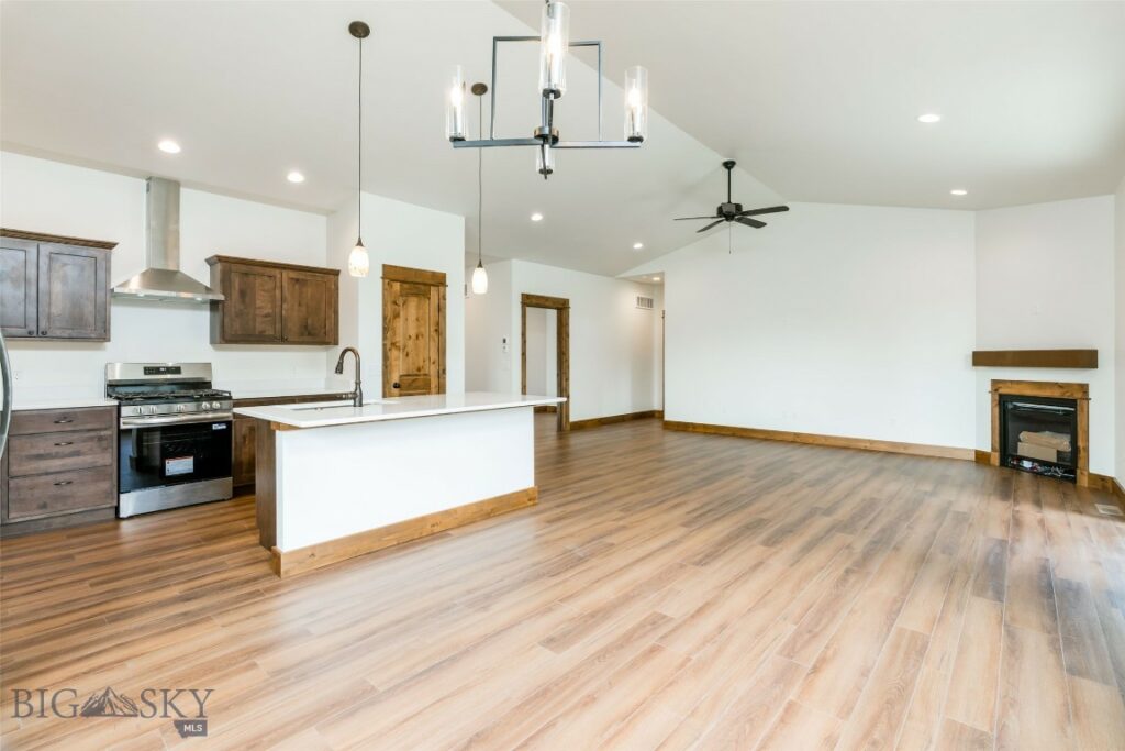 702 Quasar Lane, Livingston MT 59047