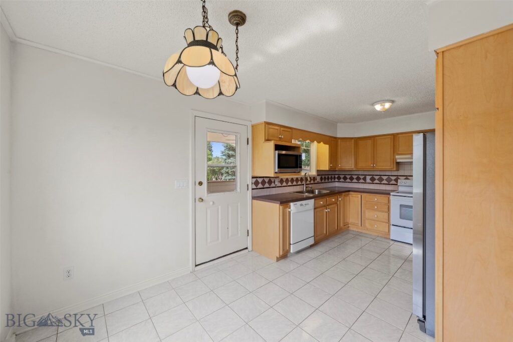 703 Idaho Street, Belgrade MT 59714