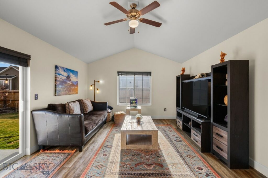 703 Mogul Street, Belgrade MT 59714