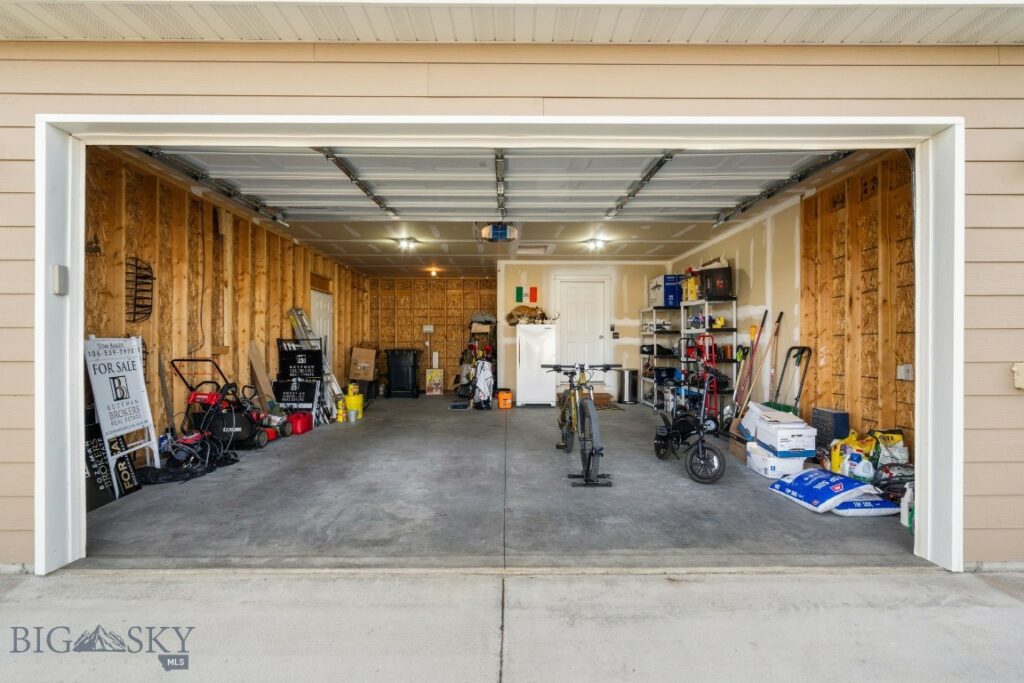 703 Mogul Street, Belgrade MT 59714